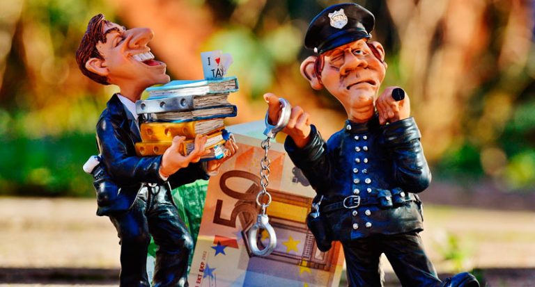 Abogados fiscales, ¿en qué me pueden ayudar?